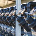 Immagine decorativa, raffigura valvole degli impianti della discarica.